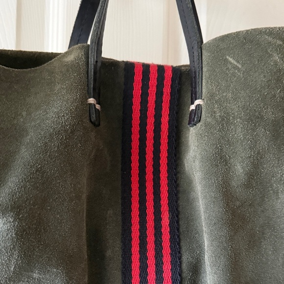 Clare V. Stylish Olive Green Suede Bag - Picture 2 of 4